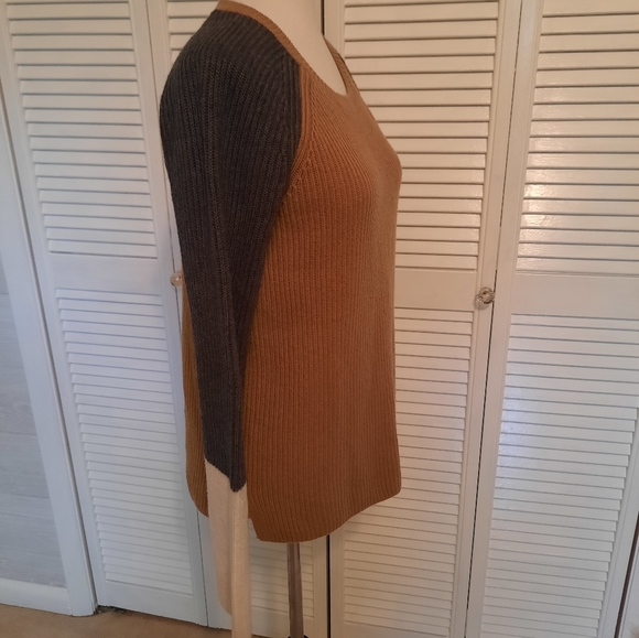 Talbots lambswool color block sweater sz medium *M6 - Picture 4 of 5